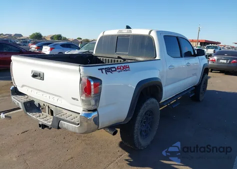 2023 Toyota Tacoma Trd Off Road z USA, uszkodzony, nr VIN 3TMCZ5AN7PM596113